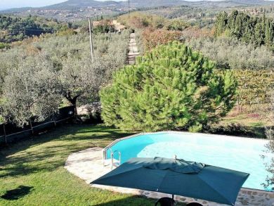 Ancient stone Tuscany country home that sleeps six Ancient stone Tuscany country home that sleeps six